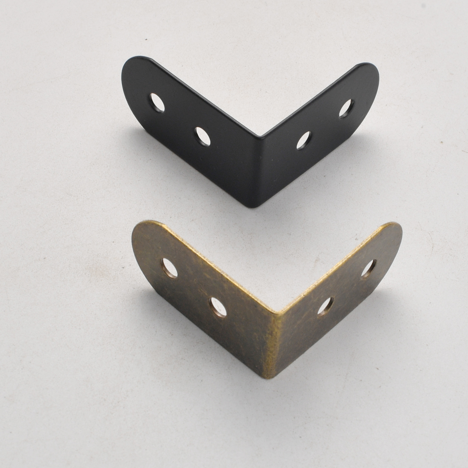 Furniture Hardware Material - Üretici Kalın demir malzeme Siyah 90